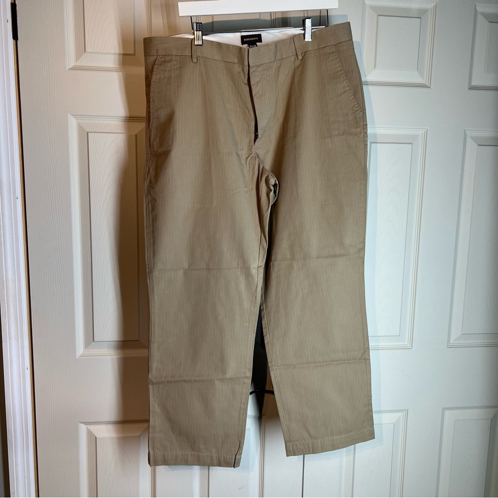 Dockers men’s pants tan size 38x30